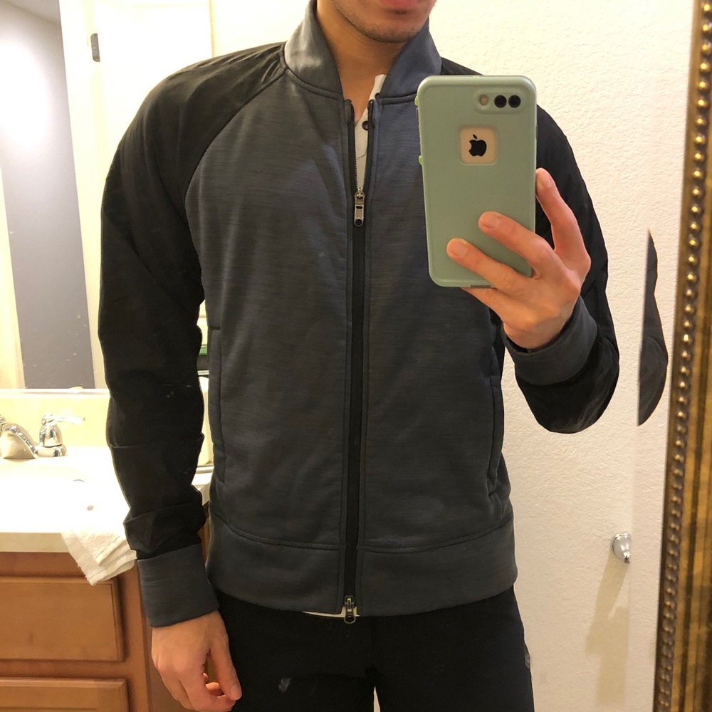 🌟lululemon jacket🌟 - Picture 2 of 8